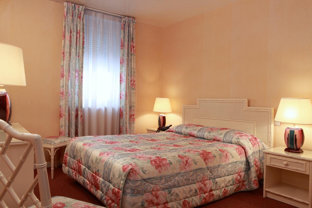 ז'יבה Hotel Le Roosevelt מראה חיצוני תמונה